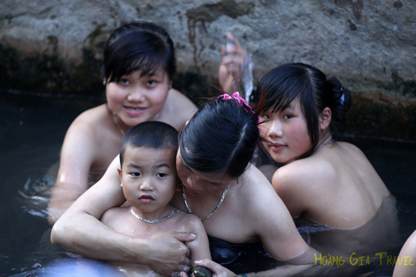 Phong tục tắm tiên của người Thái ở Tây Bắc 